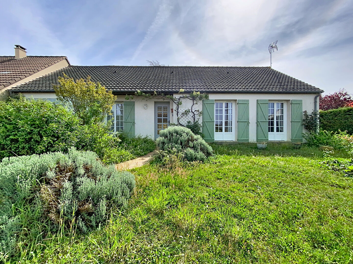 Maison NEUVILLE SUR SARTHE (72190) 5 pi&egrave;ces 89.00 m&sup2;
