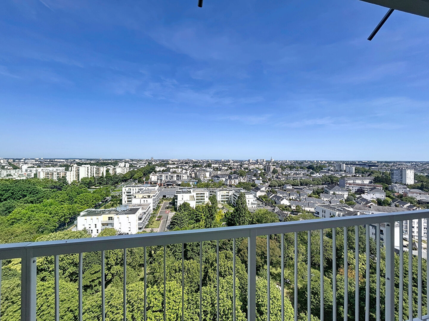Appartement ANGERS (49000) 3 pi&egrave;ces 80.00 m&sup2;