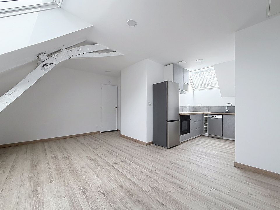 Appartement SAINT AUBIN DE LUIGNE (49190) 2 pi&egrave;ces 28.01 m&sup2;