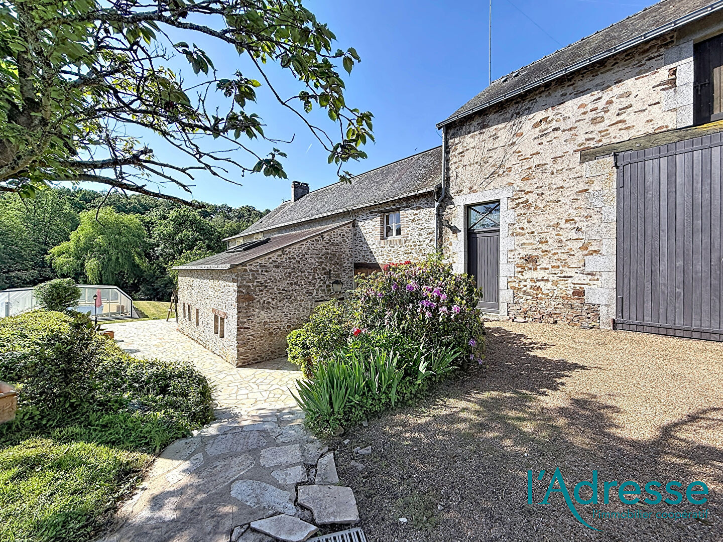 Maison SAINT JEAN SUR MAYENNE (53240) 8 pi&egrave;ces 247.00 m&sup2;