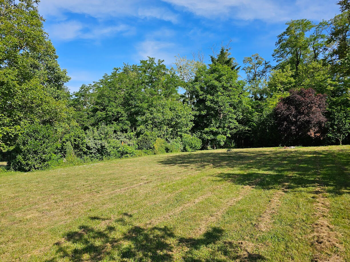 Terrain BRIOLLAY (49125) 1098.00 m&sup2;