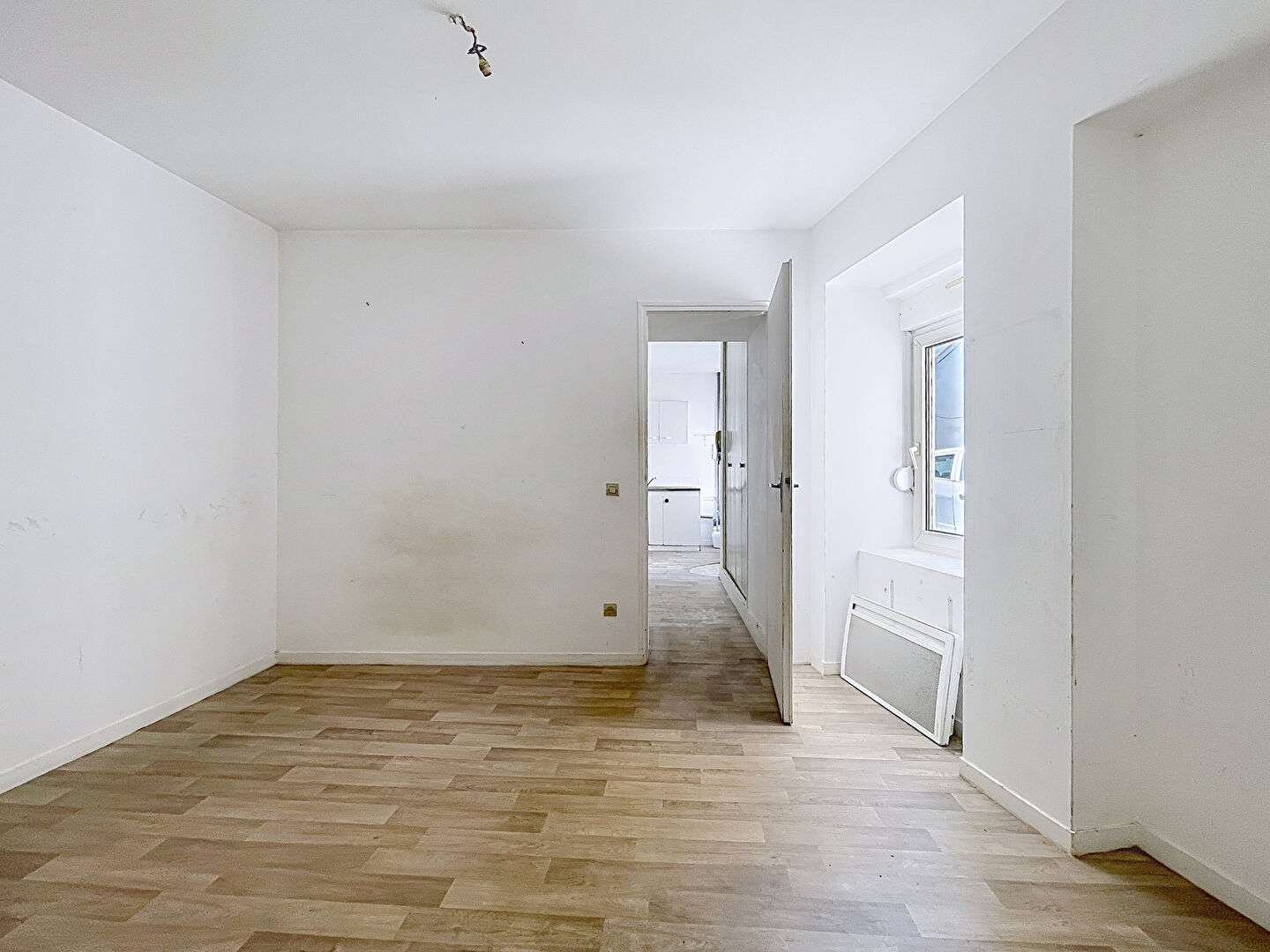 Appartement ANGERS (49100) 2 pi&egrave;ces 27.00 m&sup2;