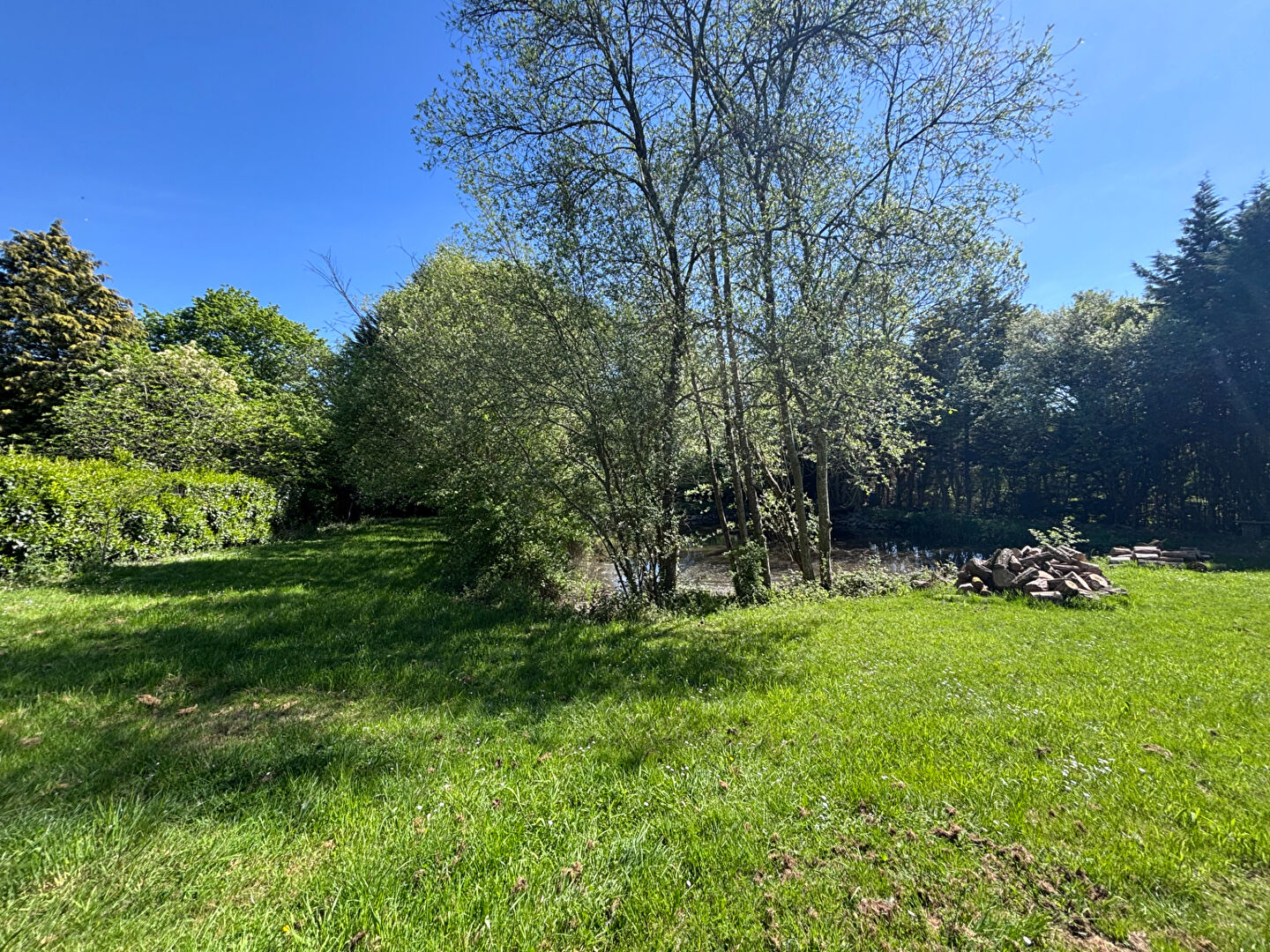 Terrain de loisirs CHATEAU GONTIER SUR MAYENNE (53200)