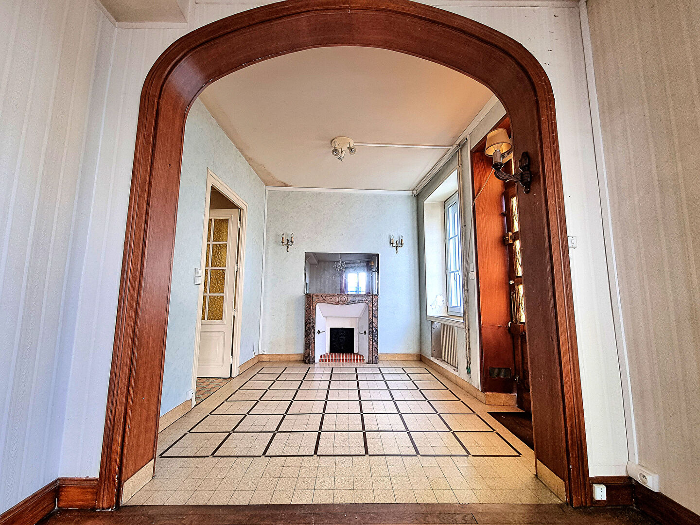 Maison CHATEAUNEUF SUR SARTHE (49330) 9 pi&egrave;ces 170.00 m&sup2;
