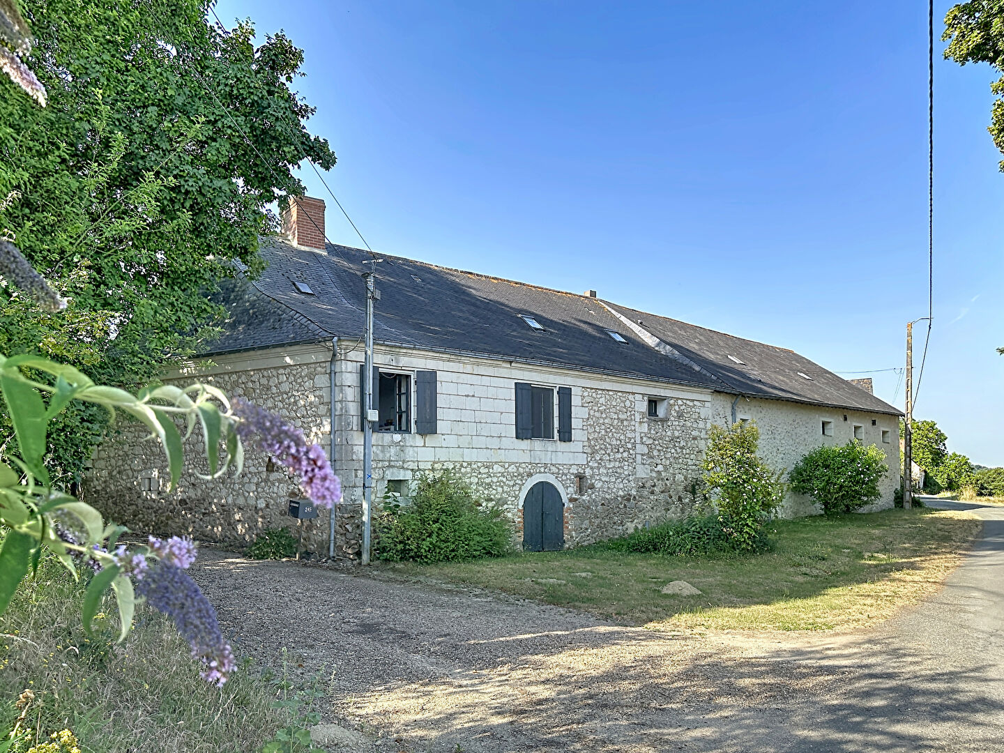 Maison BAUGE EN ANJOU (49150) 8 pi&egrave;ces 244.00 m&sup2;