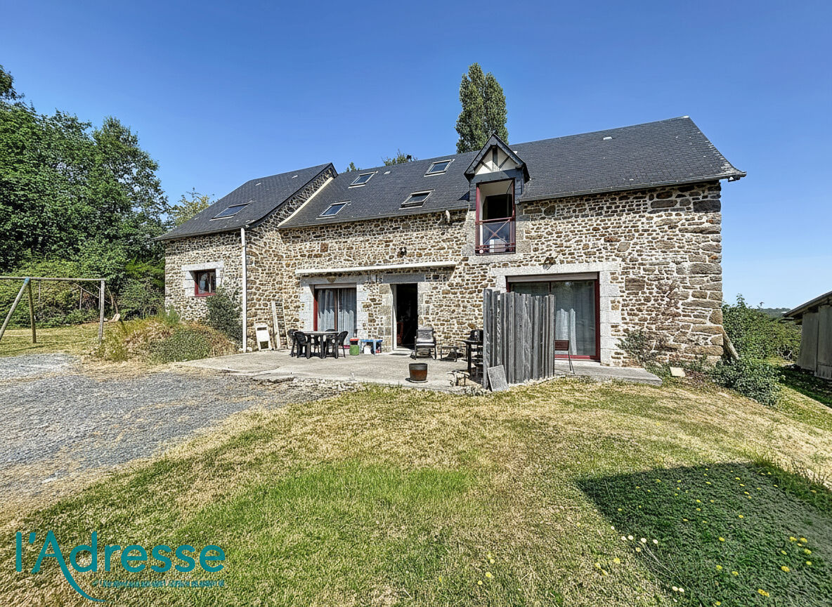 Maison CONTEST (53100) 5 pi&egrave;ces 122.00 m&sup2;