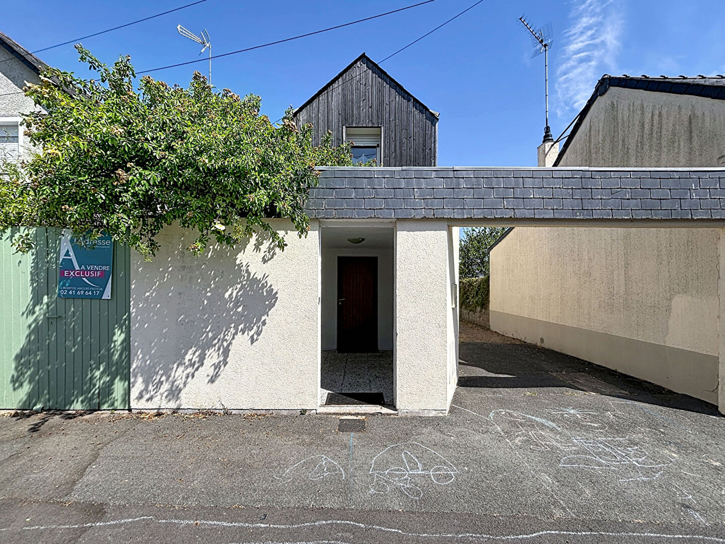 Maison ANGERS (49100) 4 pi&egrave;ces 85.00 m&sup2;