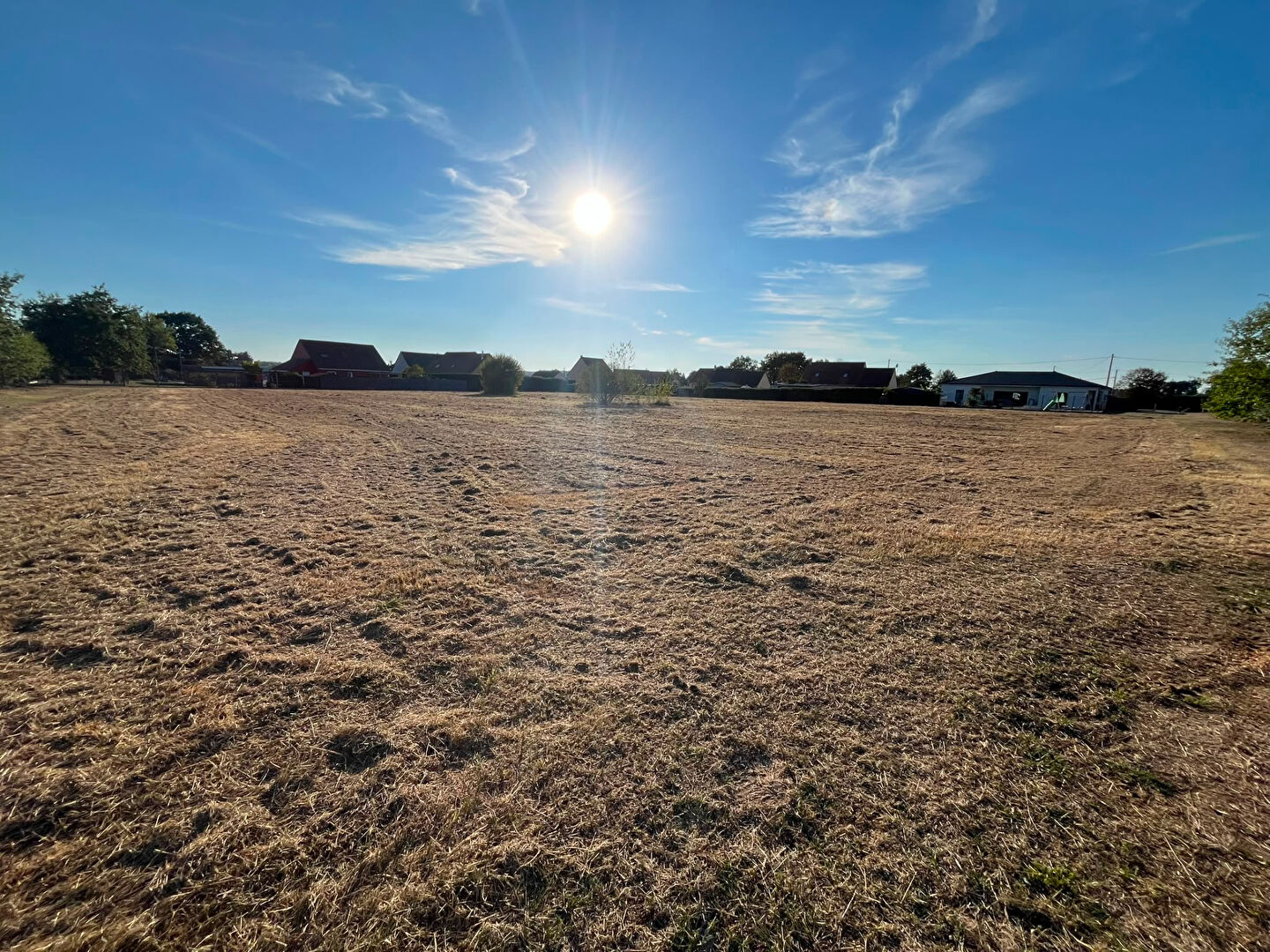 Terrain LA SUZE SUR SARTHE (72210) 7237.00 m&sup2;