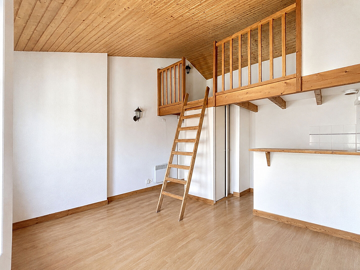 Appartement CHOLET (49300) 2 pi&egrave;ces 27.40 m&sup2;
