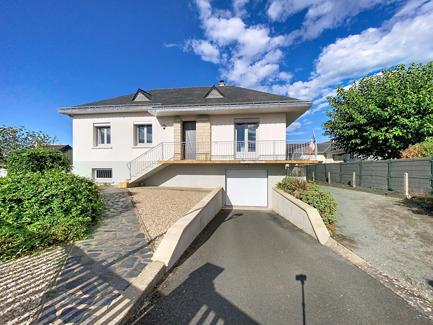 Maison LONGUENEE EN ANJOU (49770) 5 pi&egrave;ces 95.21 m&sup2;