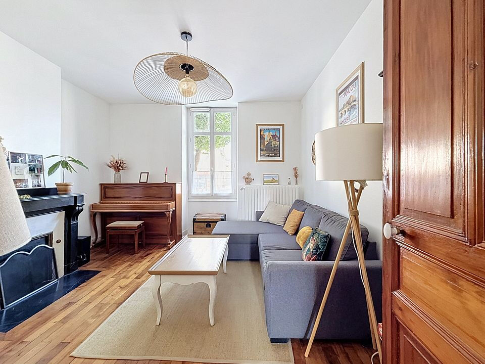 Maison ANGERS (49100) 4 pi&egrave;ces 105.00 m&sup2;