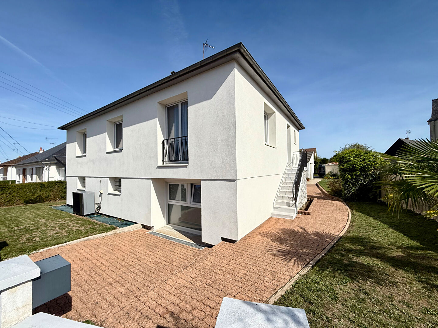 Maison L HUISSERIE (53970) 8 pi&egrave;ces 193.00 m&sup2;
