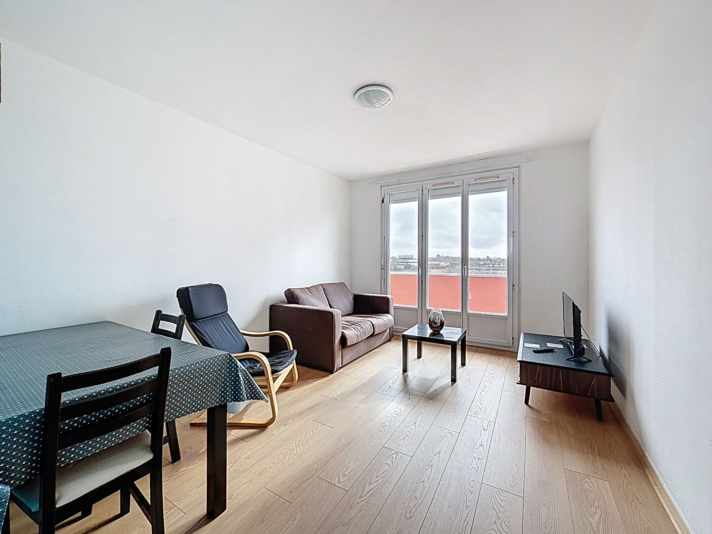 Appartement ANGERS (49100) 3 pi&egrave;ces 55.00 m&sup2;
