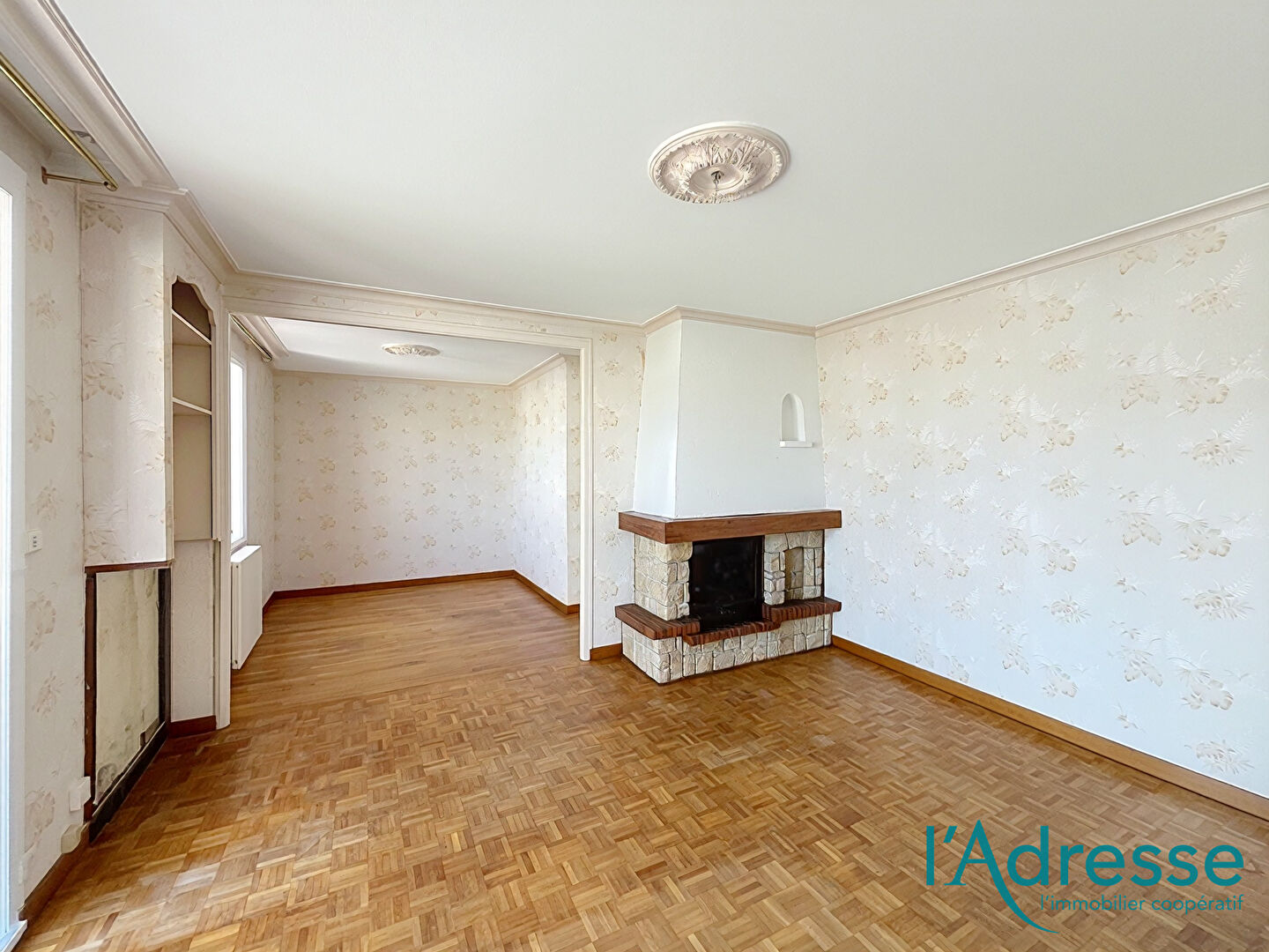 Maison LAVAL (53000) 6 pi&egrave;ces 136.55 m&sup2;