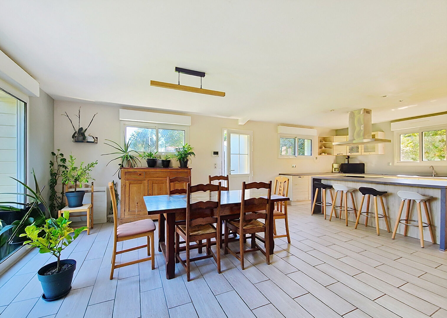 Maison BRISSARTHE (49330) 6 pi&egrave;ces 145.00 m&sup2;