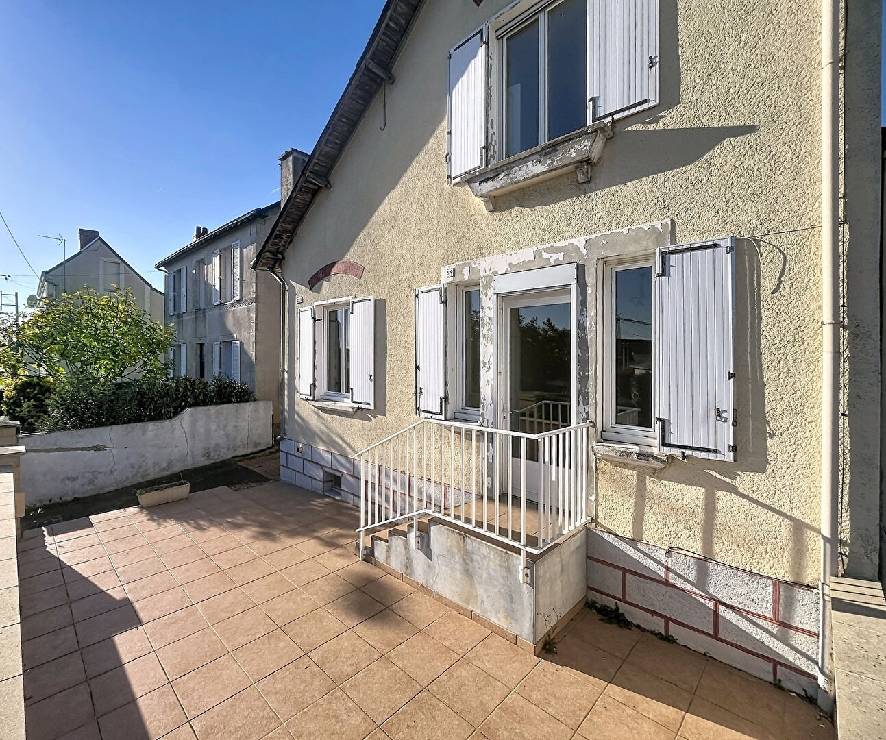 Maison SEGRE EN ANJOU BLEU (49500) 5 pi&egrave;ces 68.00 m&sup2;