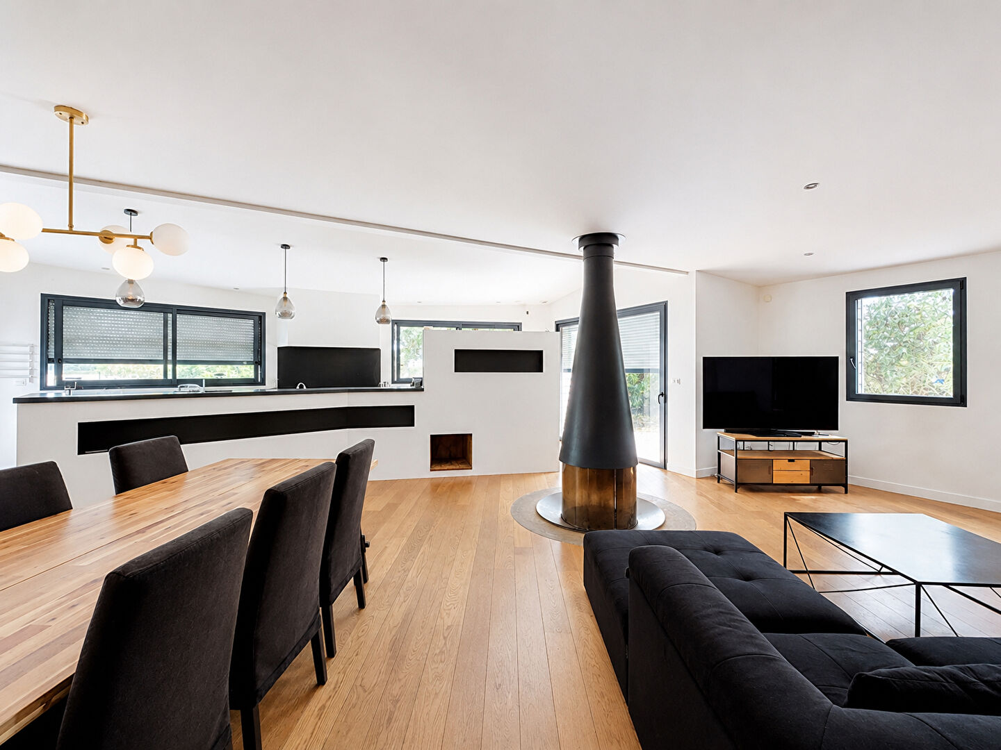 Maison CANTENAY EPINARD (49460) 9 pi&egrave;ces 276.00 m&sup2;