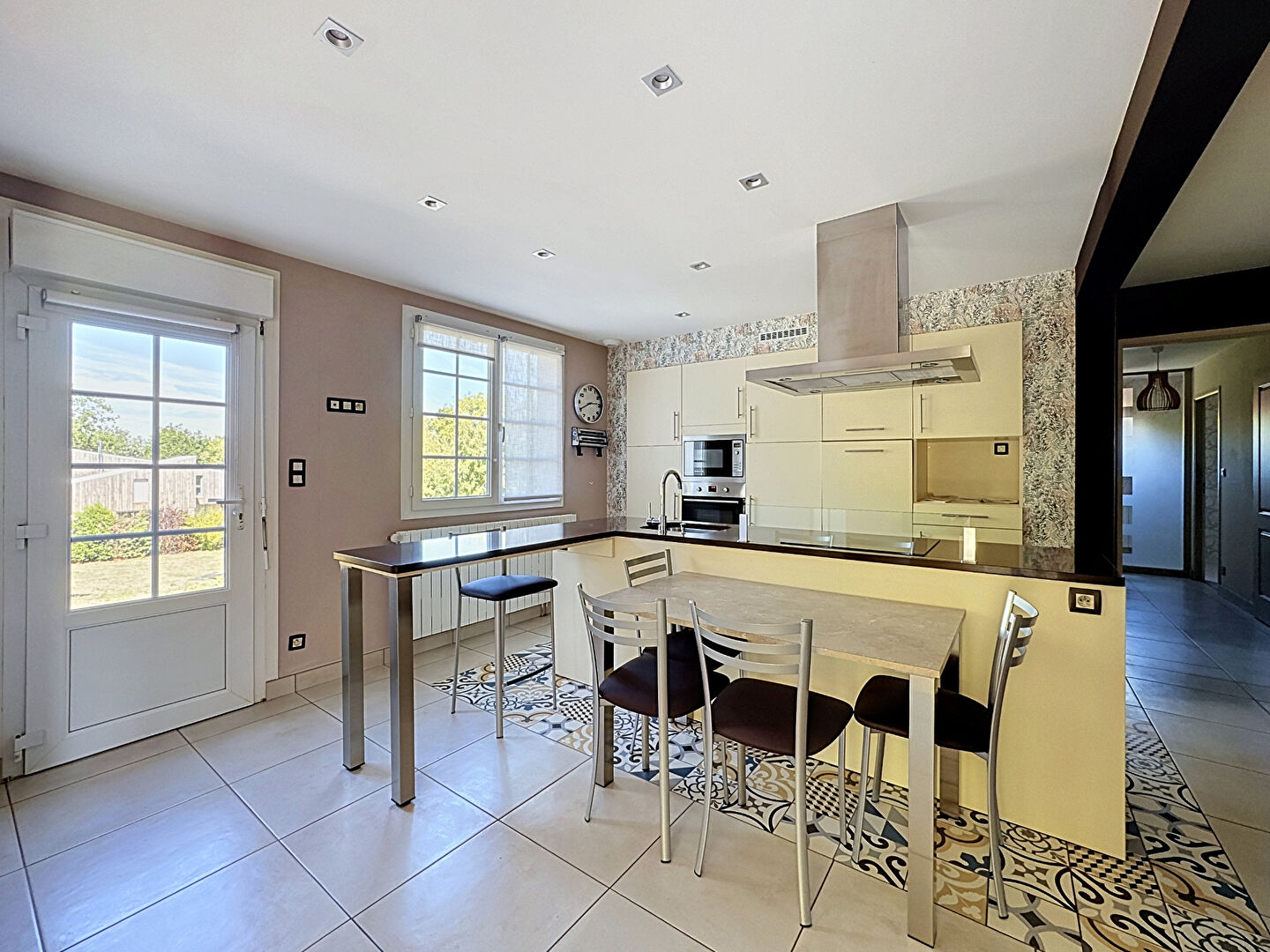 Maison SAINT PIERRE LA COUR (53410) 6 pi&egrave;ces 140.69 m&sup2;
