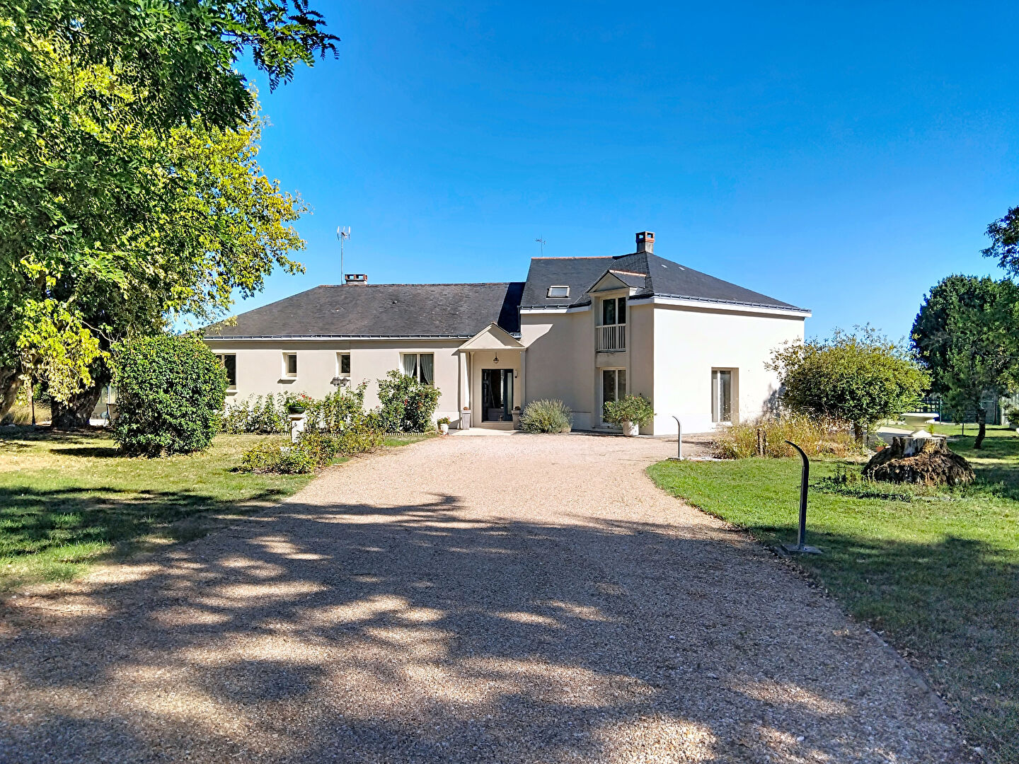 Maison VERNANTES (49390) 8 pi&egrave;ces 207.00 m&sup2;