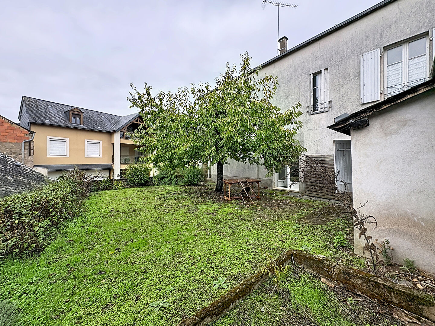 Immeuble CHATEAU GONTIER SUR MAYENNE (53200) 6 pi&egrave;ces 138.00 m&sup2;