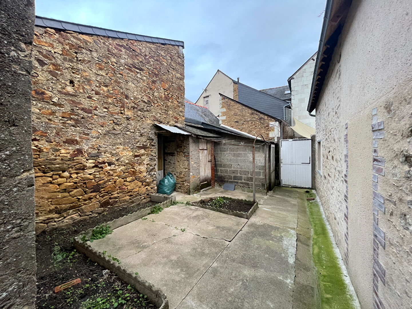 Maison de ville LE LION D ANGERS (49220) 4 pi&egrave;ces 92.31 m&sup2;