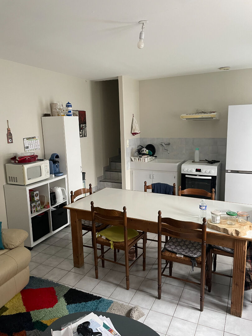 Appartement CHATEAUNEUF SUR SARTHE (49330) 2 pièces 41.86 m²