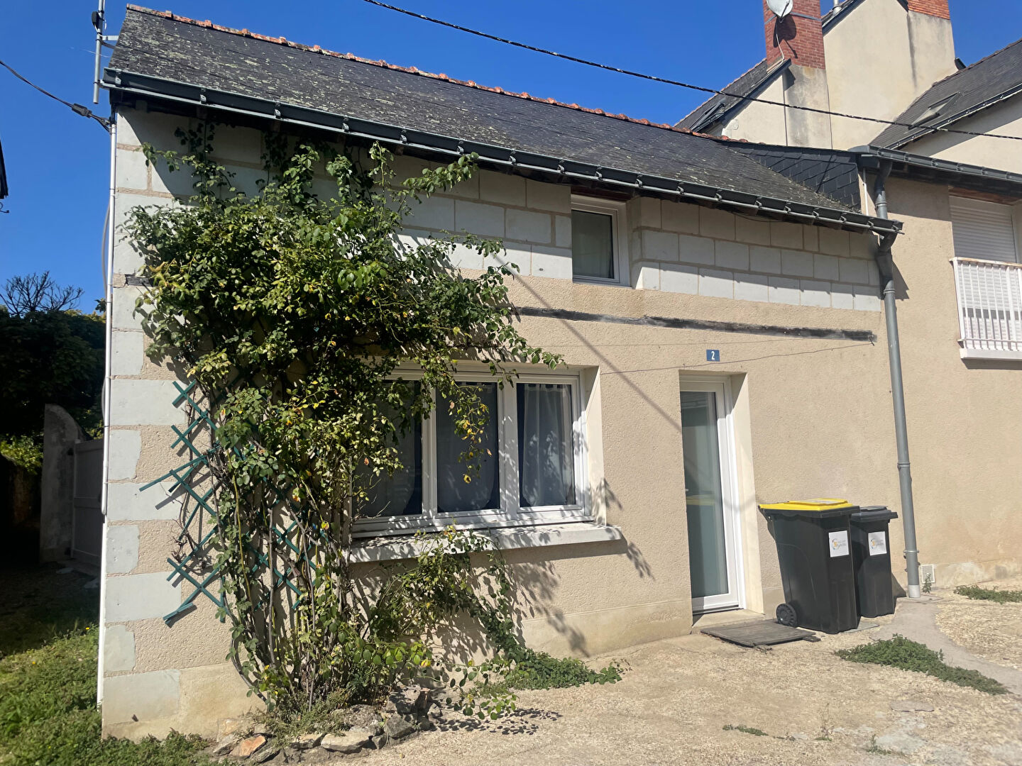 Appartement CHATEAUNEUF SUR SARTHE (49330) 2 pièces 41.86 m²