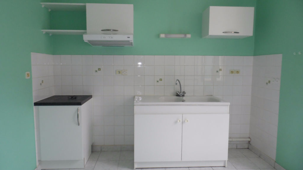 Appartement LONGUE JUMELLES (49160) 1 pi&egrave;ce 28.07 m&sup2;