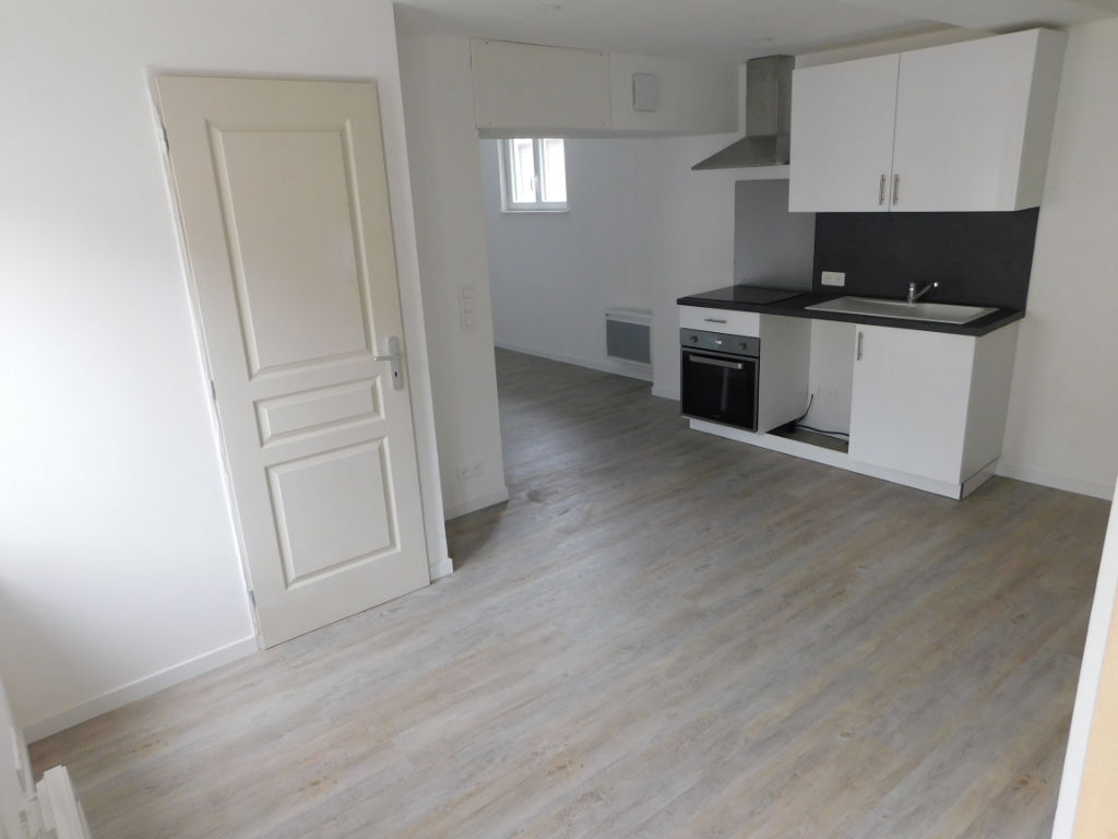 Appartement ETREPAGNY (27150) 2 pi&egrave;ces 33.00 m&sup2;