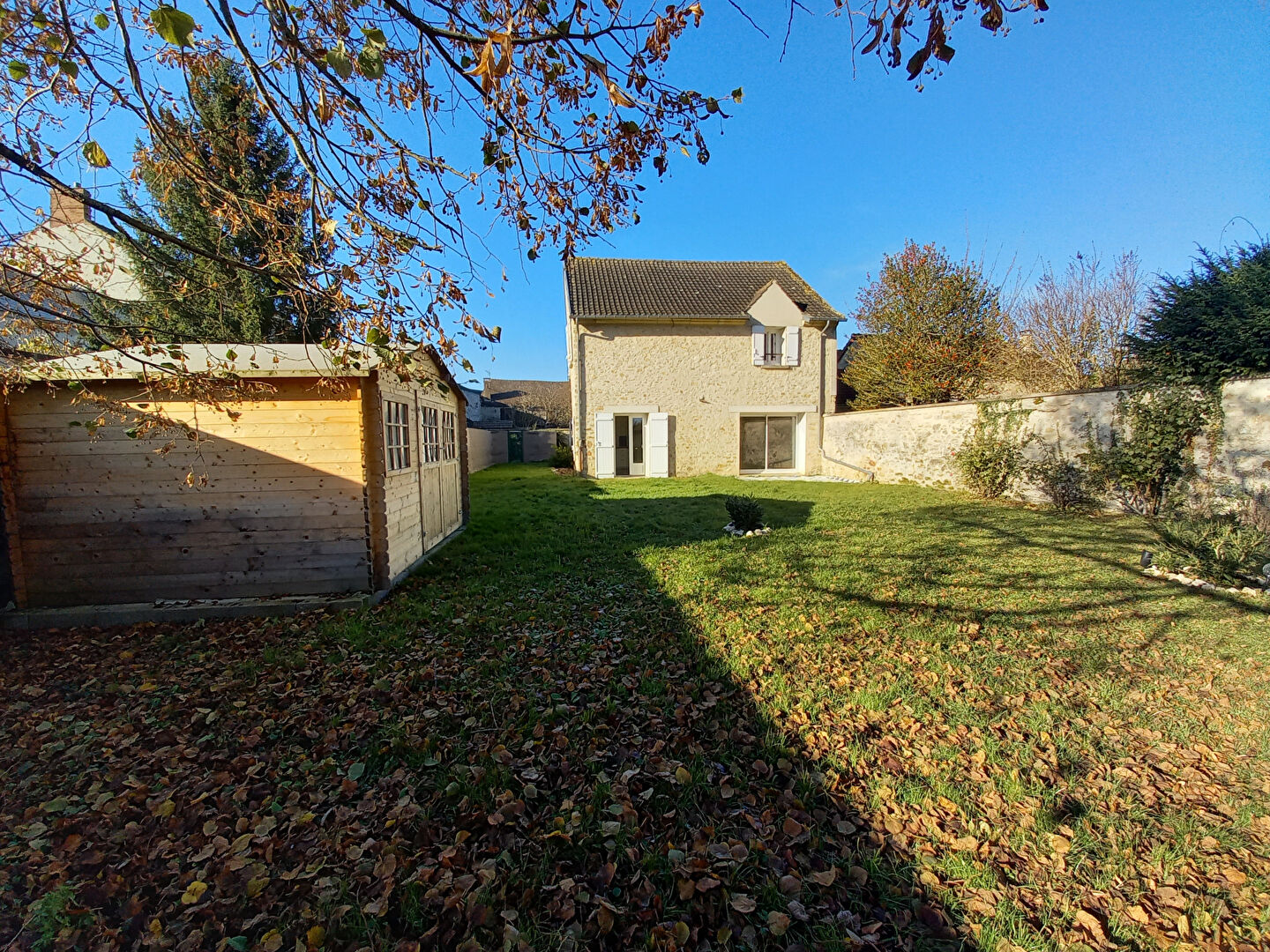 à 38 km de Guyancourt Exclusif 1 539 € / mois cc Maison 6 pièces , 4 chambres 134.99 m² Voir le bien
