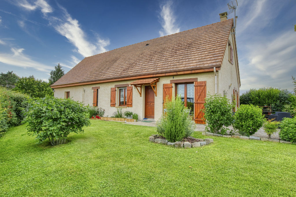 Maison ETREPAGNY (27150) 5 pièces 102.30 m²