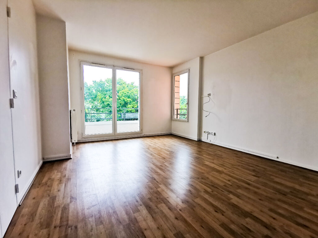 Appartement SAINT OUEN L AUMONE (95310) 2 pi&egrave;ces 45.65 m&sup2;