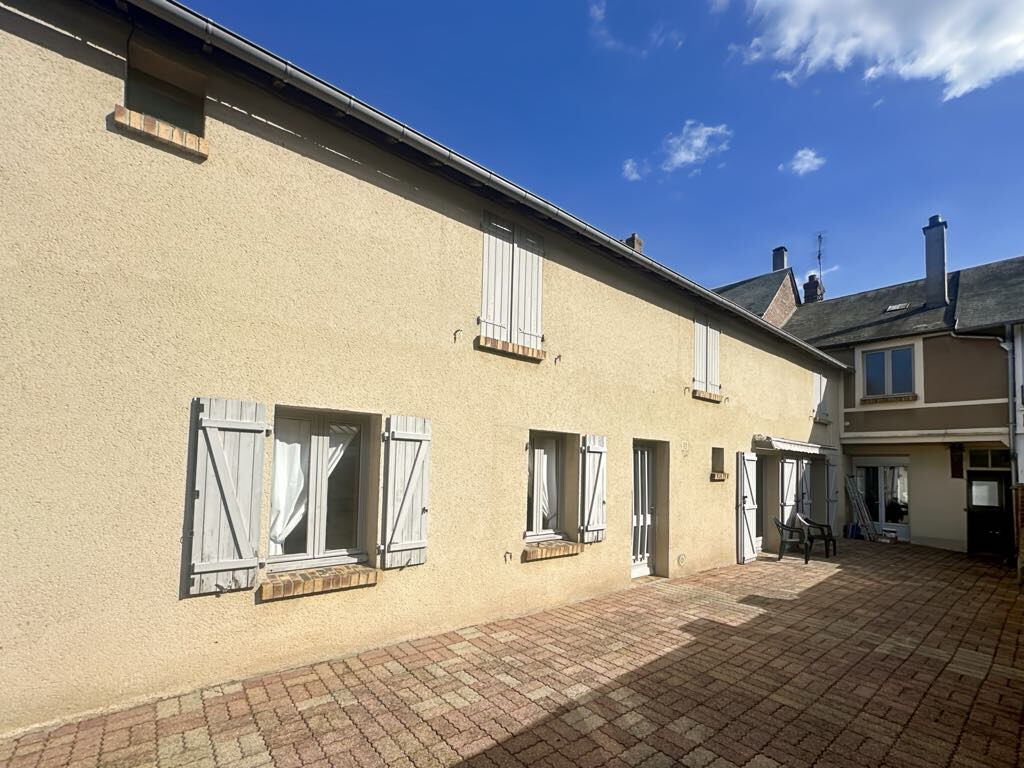 Maison ETREPAGNY (27150) 7 pièces 130.47 m²