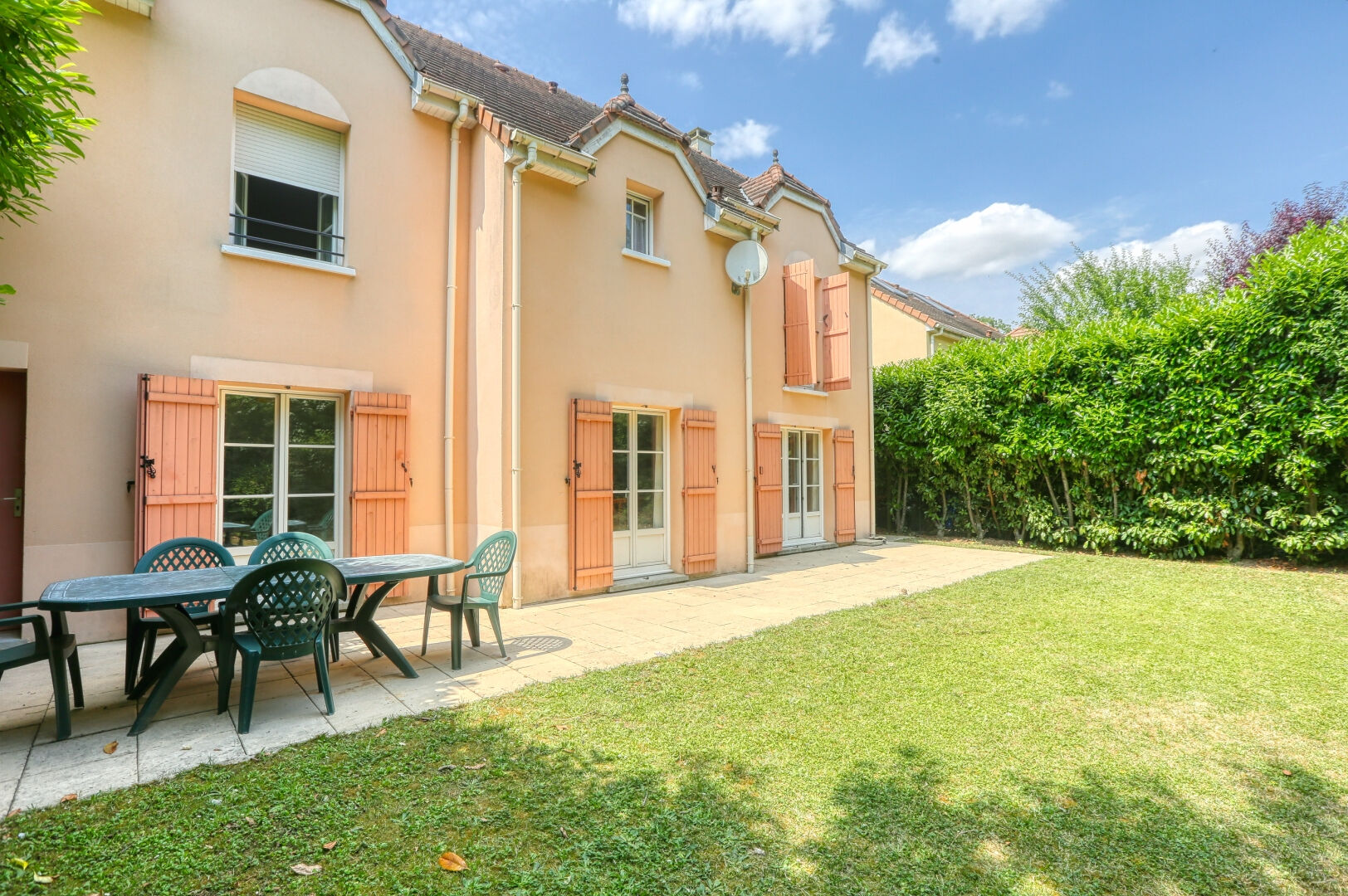 Maison Cergy (95800) 7 pièces 168.00 m²