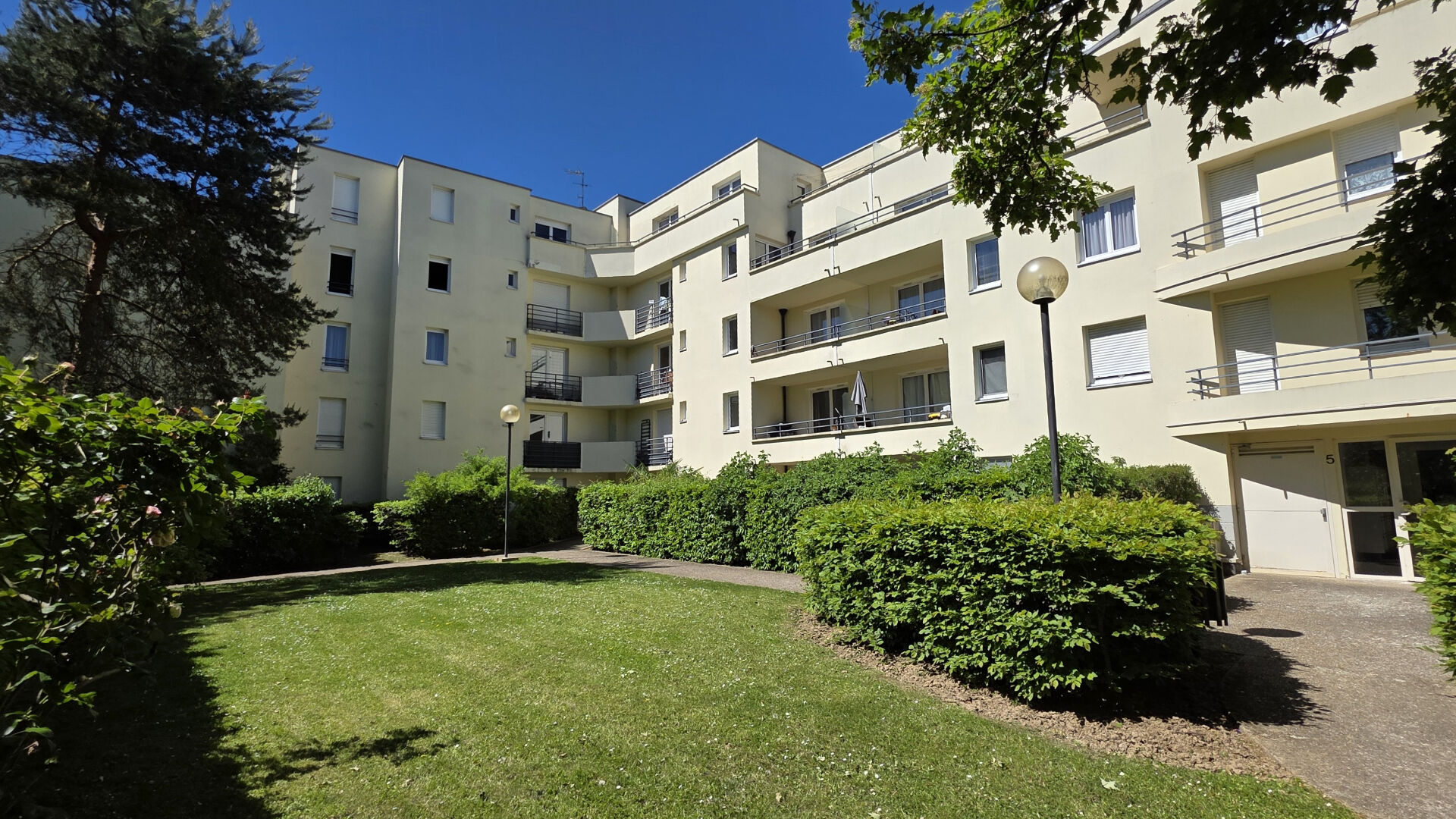 Appartement CERGY (95800) 3 pi&egrave;ces 63.01 m&sup2;