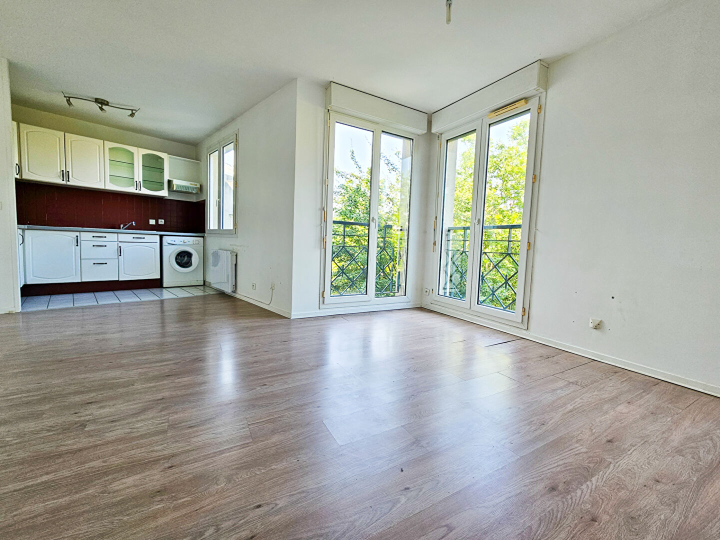 Cergy (95) Exclusif 625 € / mois cc Appartement 1 pièce 29.00 m² Voir le bien