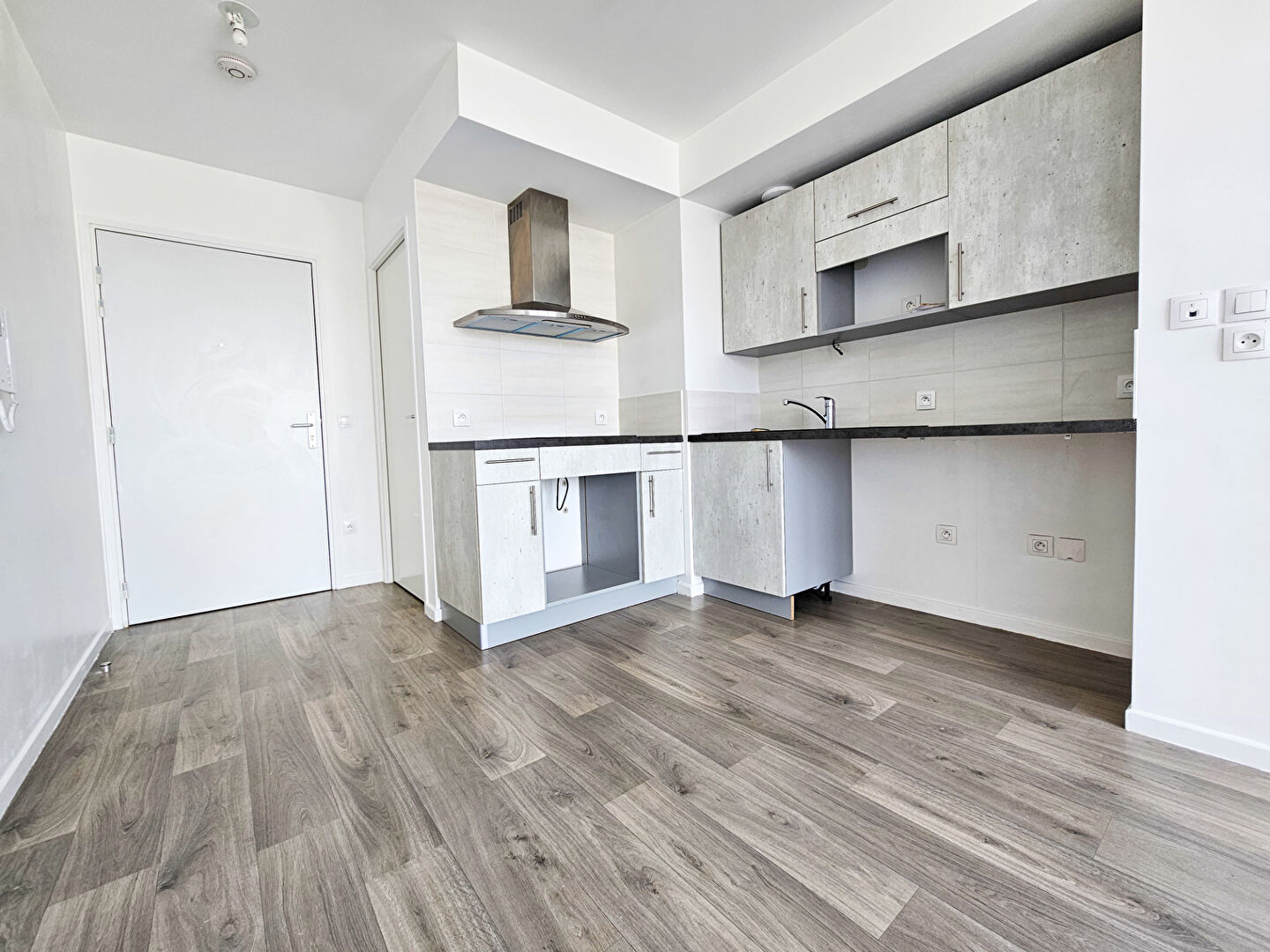 Appartement AUBERGENVILLE (78410) 2 pièces 40.00 m²