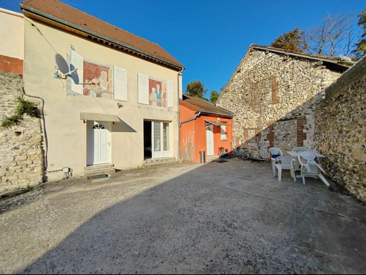 Immeuble MAGNY EN VEXIN (95420) 7 pièces 160.00 m²