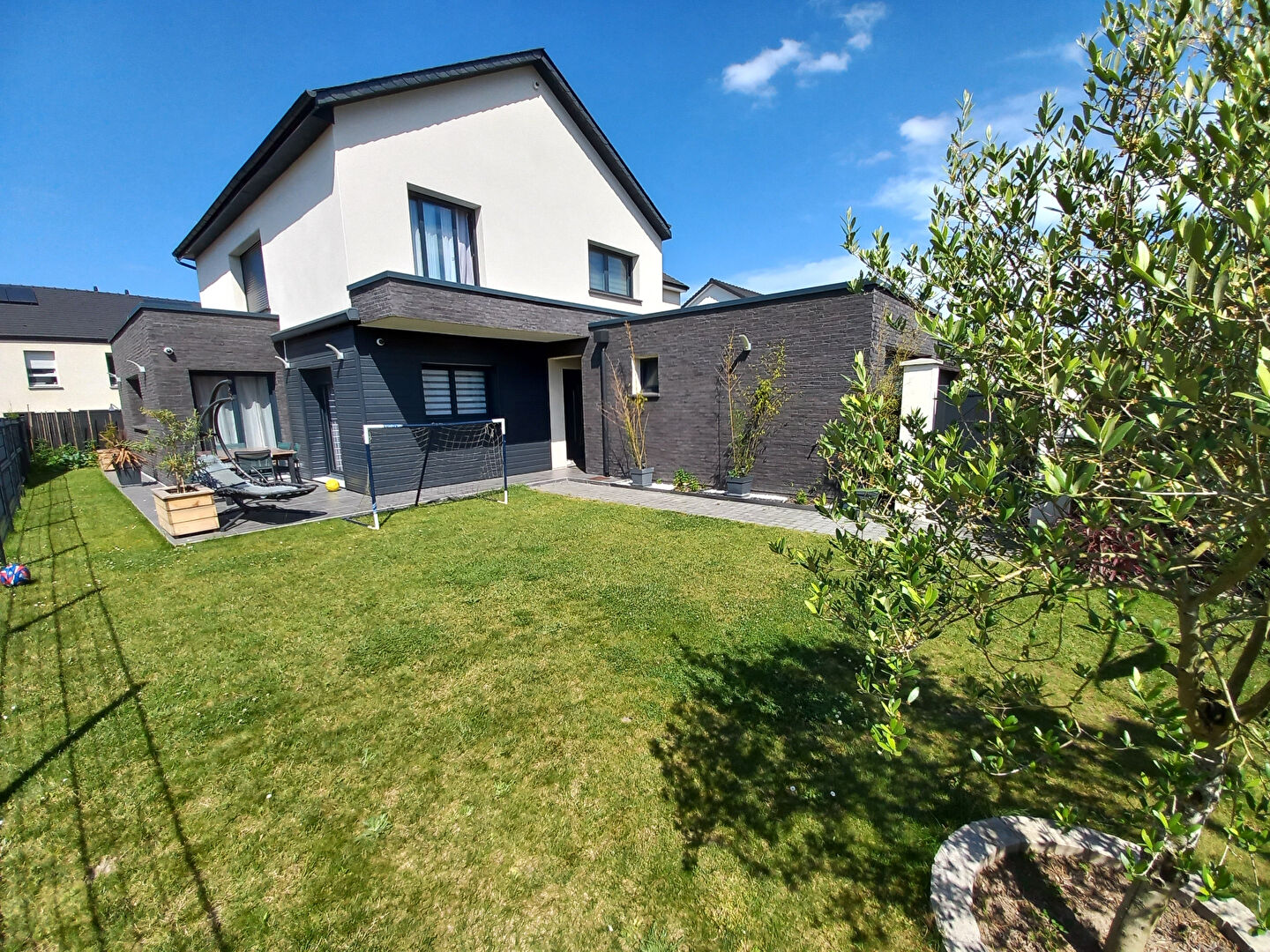 Maison LE GRAND QUEVILLY (76120) 6 pièces 140.00 m²