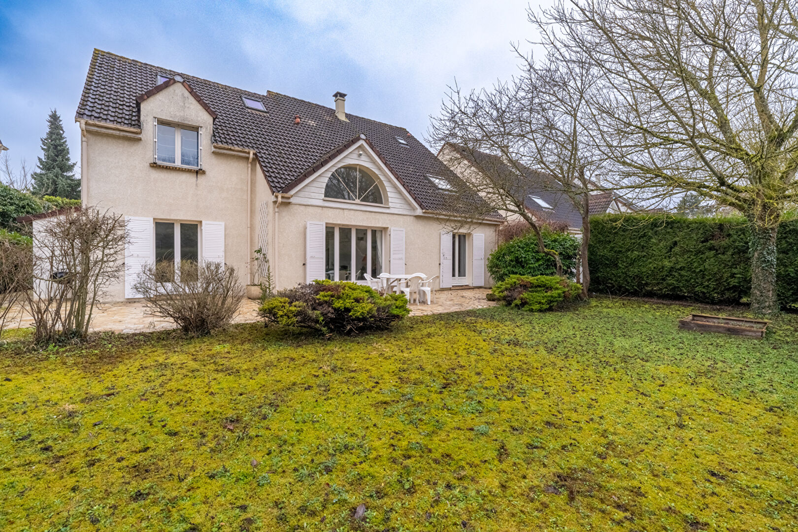 Maison CERGY (95800) 8 pièces 220.00 m²