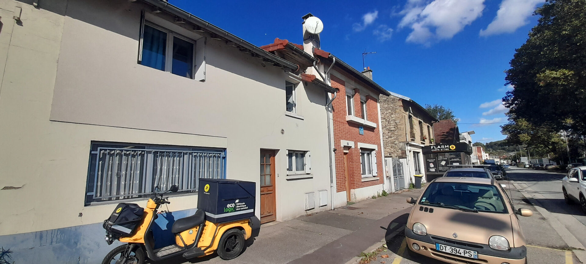 Immeuble HARDRICOURT (78250) 8 pi&egrave;ces 150.00 m&sup2;