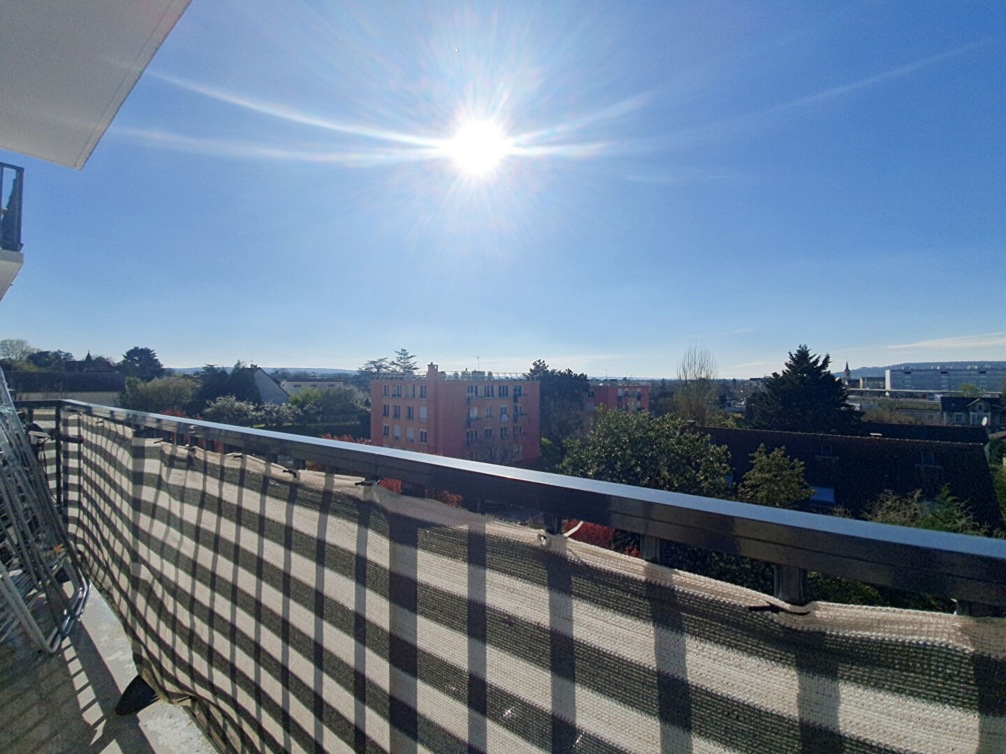 Appartement LES MUREAUX (78130) 2 pièces 49.00 m²