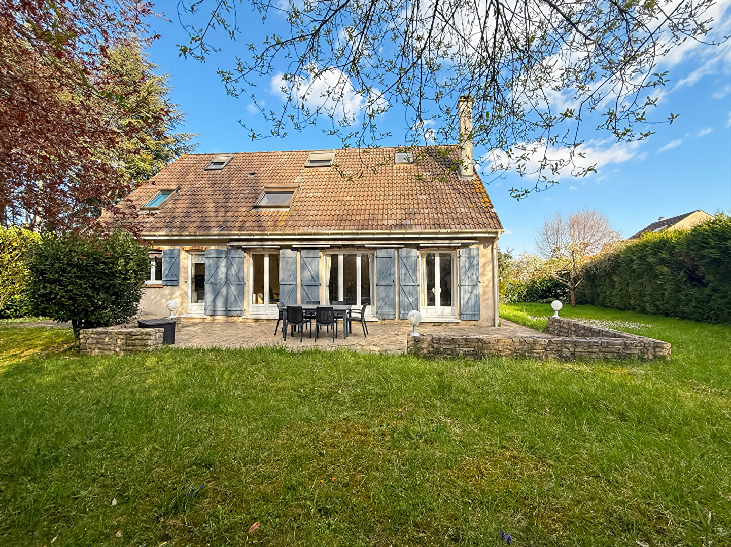 Maison VAUREAL (95490) 9 pièces 155.00 m²