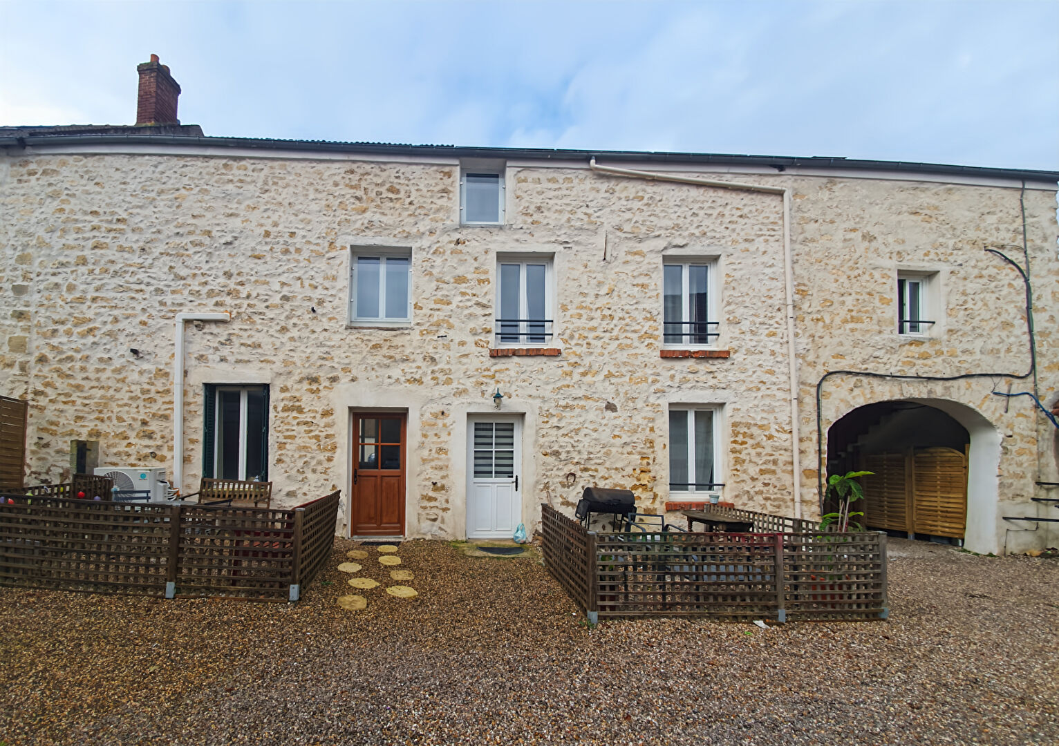 Maison HARDRICOURT (78250) 11 pièces 195.00 m²