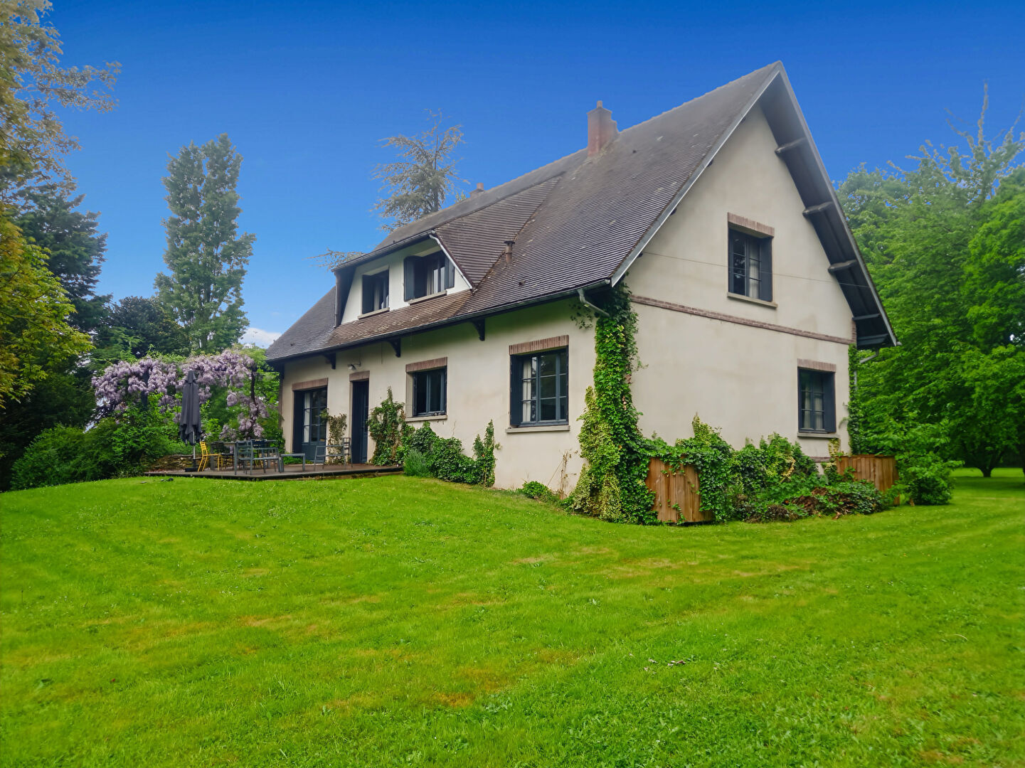 Maison GISORS (27140) 8 pièces 228.02 m²