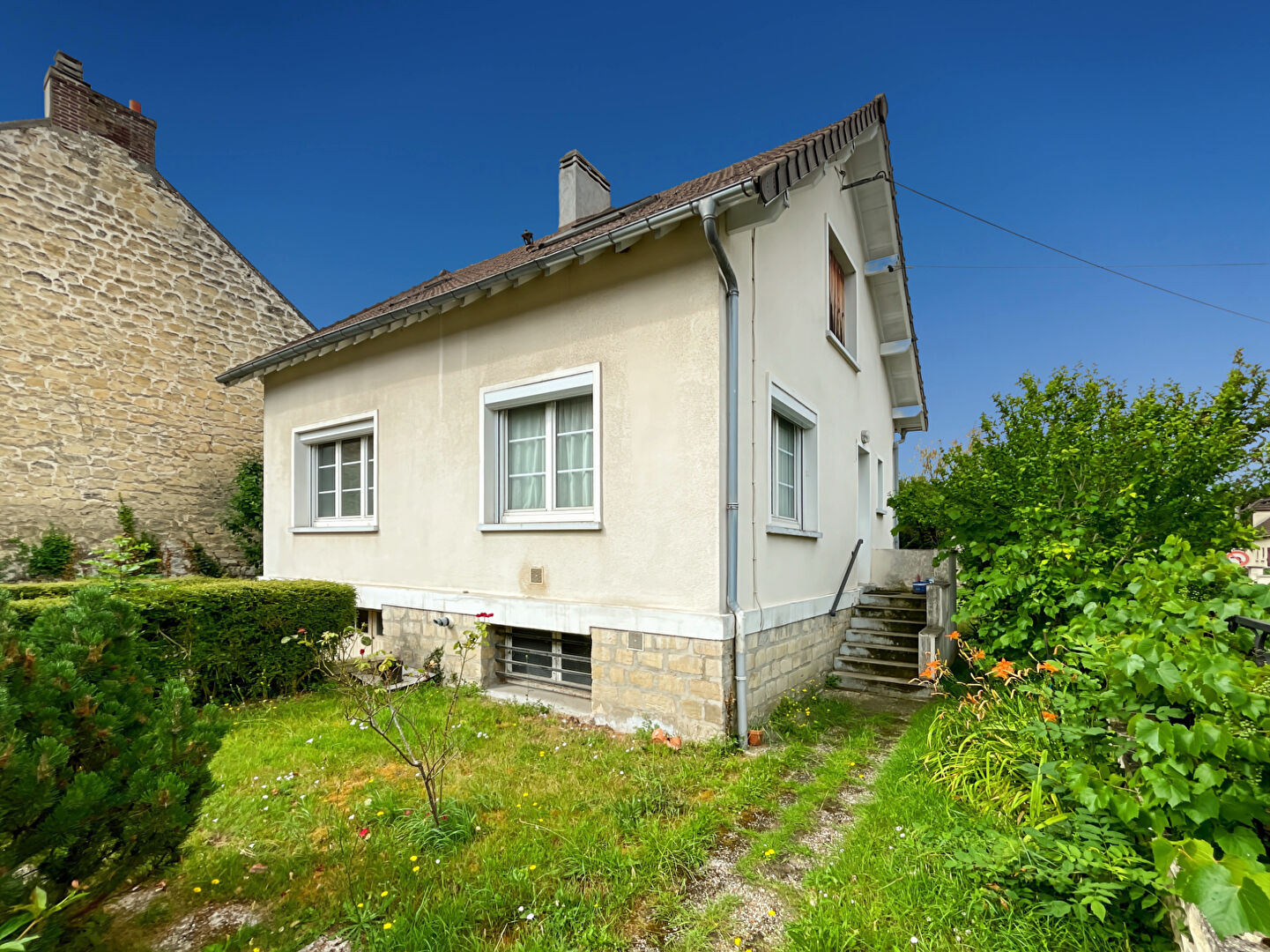Maison MERY SUR OISE (95540) 5 pièces 87.40 m²