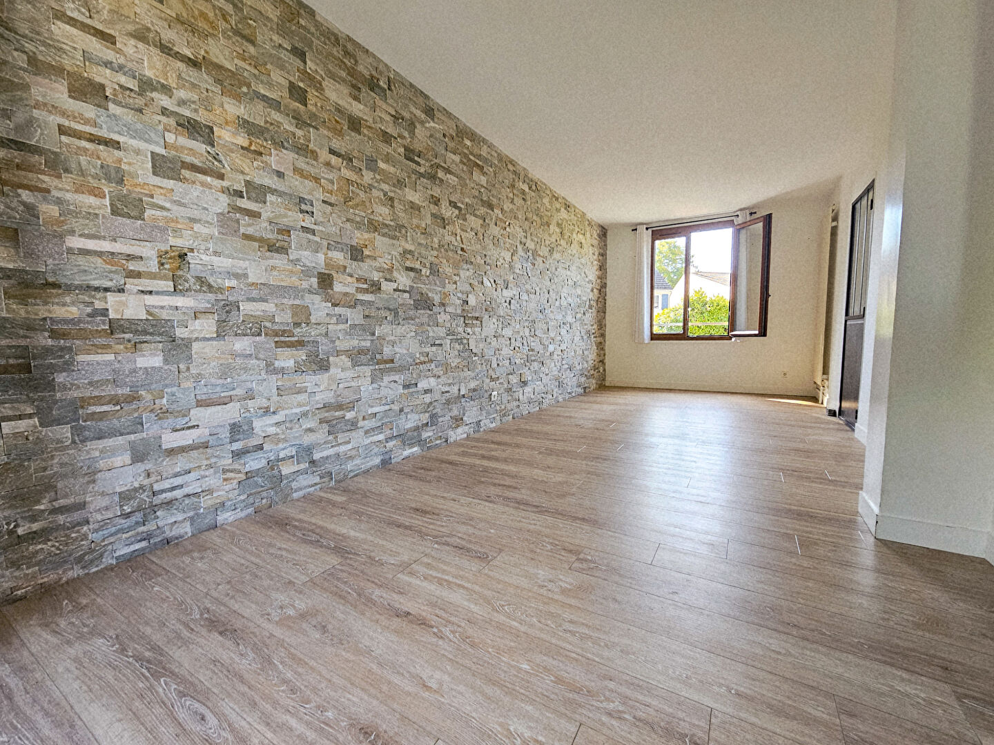 Maison AUVERS SUR OISE (95430) 4 pièces 77.44 m²
