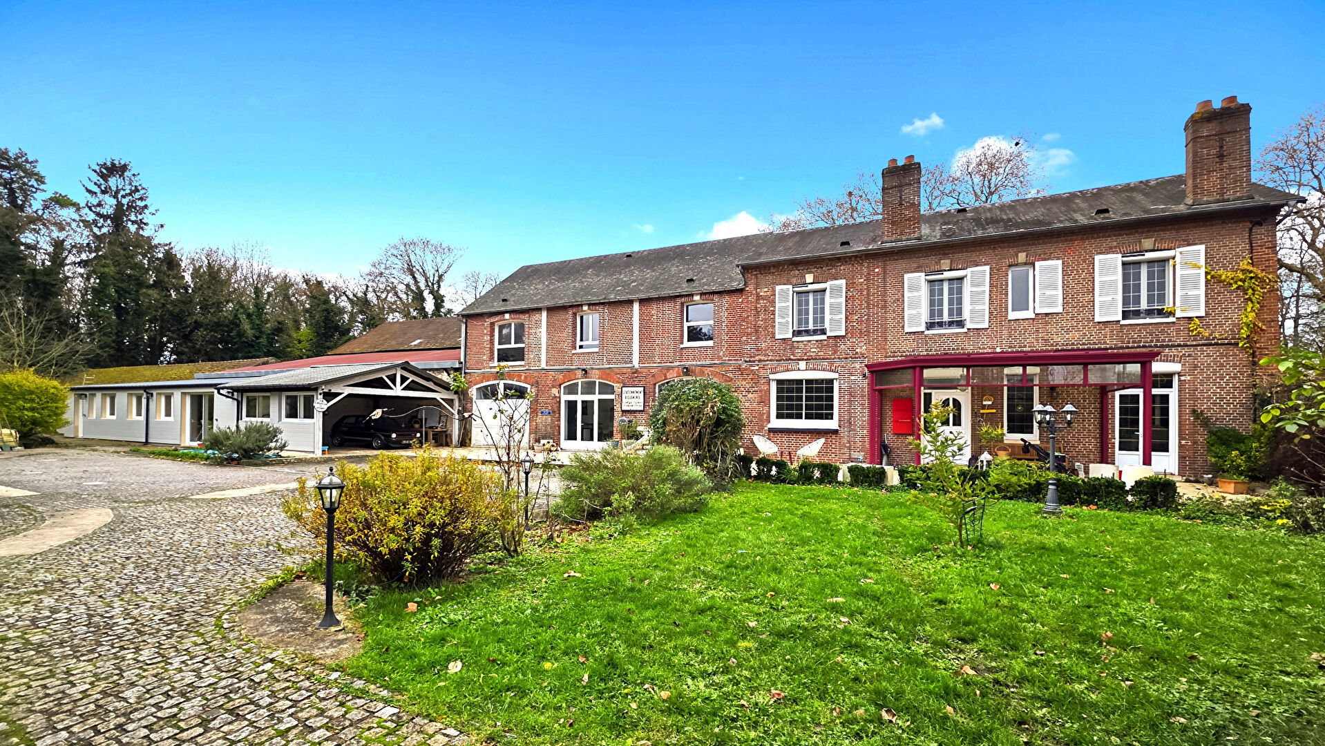 Maison GISORS (27140) 8 pièces 350.00 m²