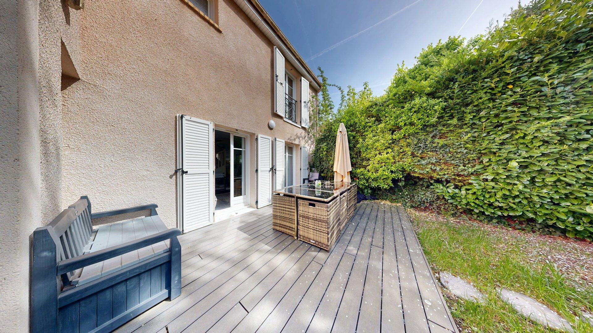 Maison VAUREAL (95490) 7 pi&egrave;ces 123.00 m&sup2;