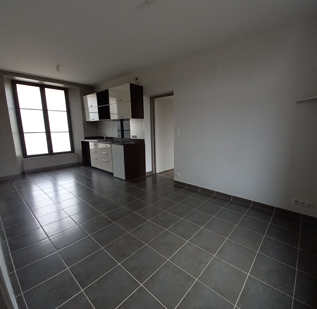 Appartement TRIE CHATEAU (60590) 2 pièces 45.98 m²